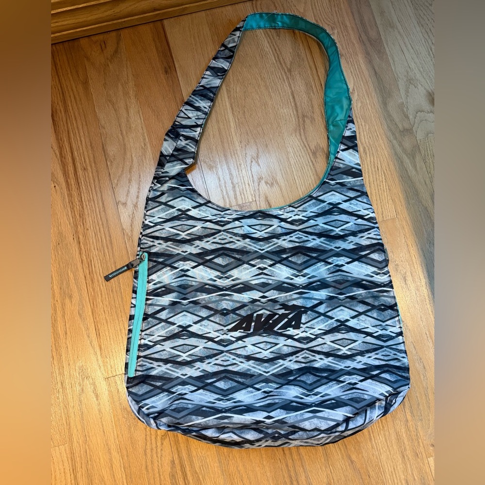 Avia Tote, Over The Shoulder, Reversible, New, No Tag, 18x15x6 Inches